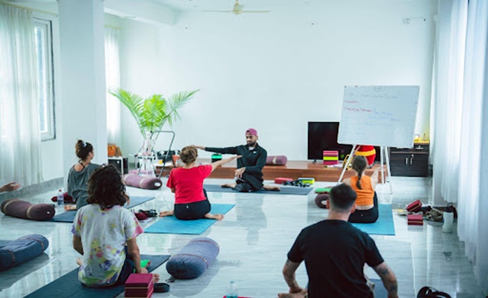 Best Yoga School in India